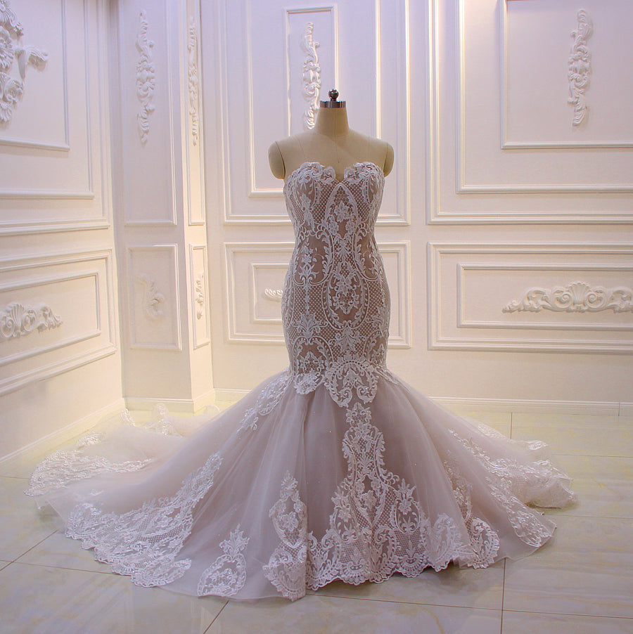 AM281 Lace Appliques Mermaid Champagne Strapless Wedding Dress