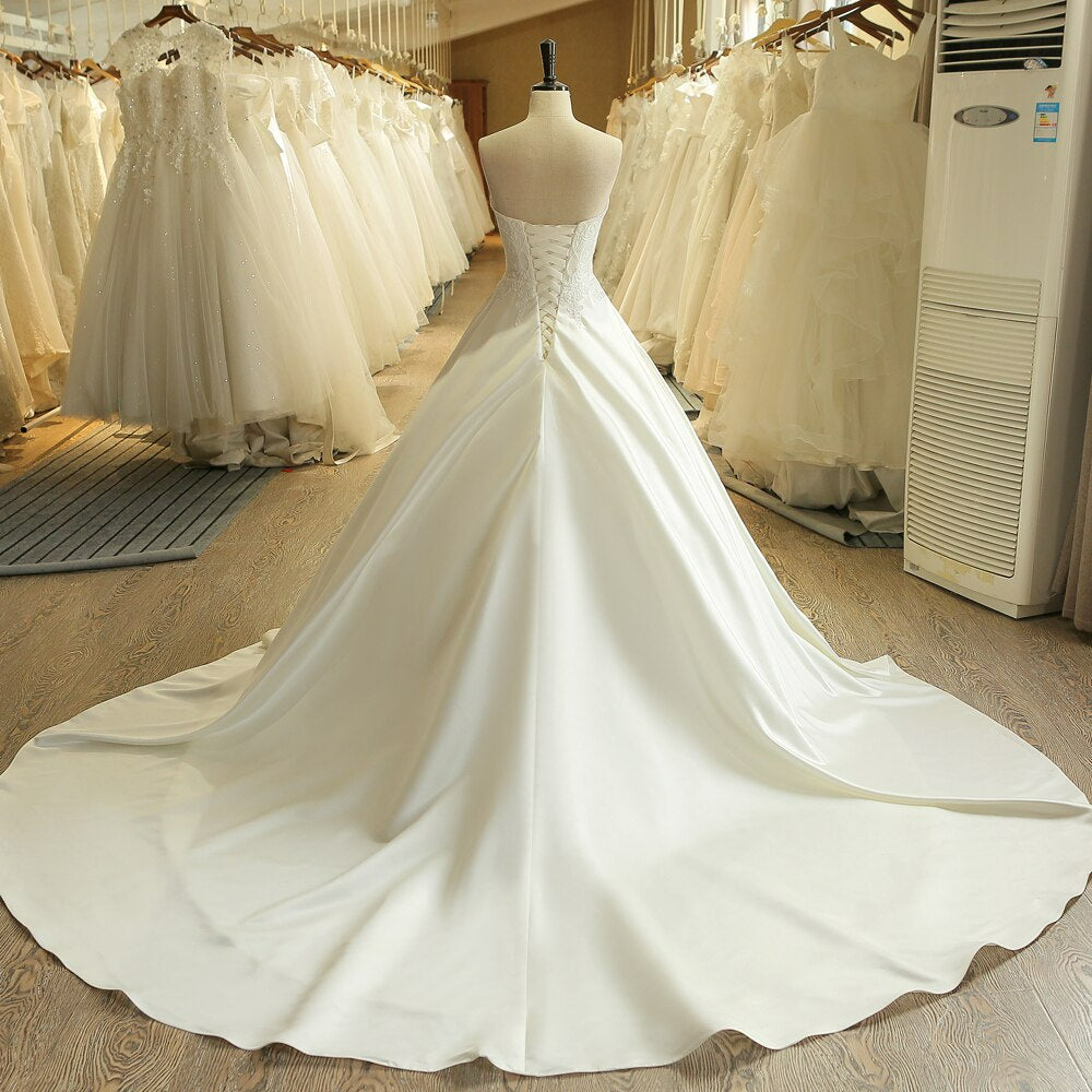 Princess Simple Chapel Train Bridal Gowns Corset Embroidery Satin Wedding Dress Aiso Bridal Wedding Dress