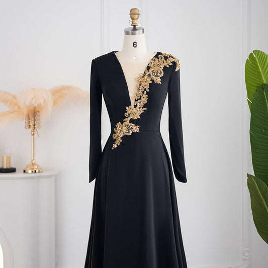 Elegant V-Neck Black Evening Dress Luxury Dubai Gold Beaded Arabic Women Long Formal Party Gowns SS239
