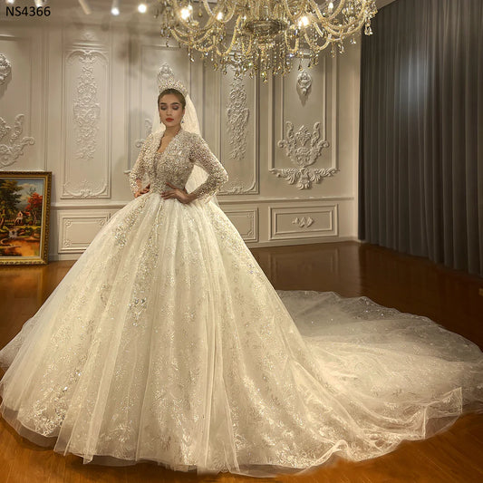 Long V Neck Crystal Applique Glitter Wedding Dress for Luxury Brides Bespoke Custom Made Ball Gown Wedding Dress