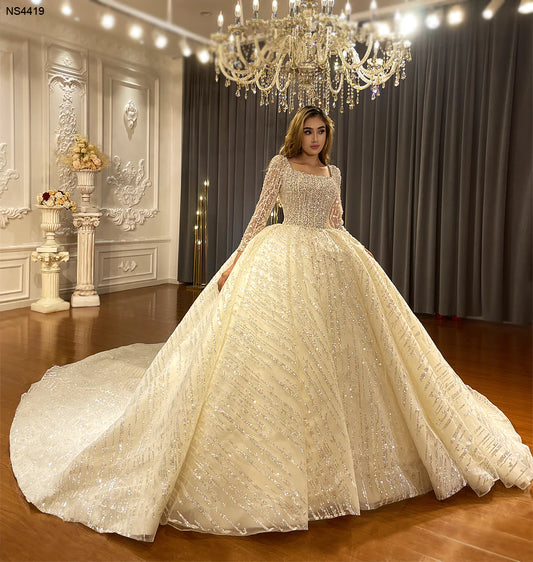 NS4419 Sqaure Neckline Glitter Sparkle Ball Gown Luxury Wedding Dress Pearls