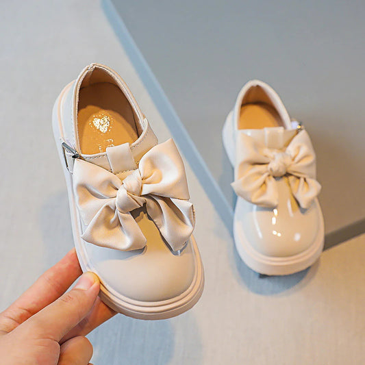 Autumn New Girls Bow-knot Leather Shoes  flower girl Fashion Princess Shoes British College Style Soft Bottom Sweet Hot PU for Party Hot