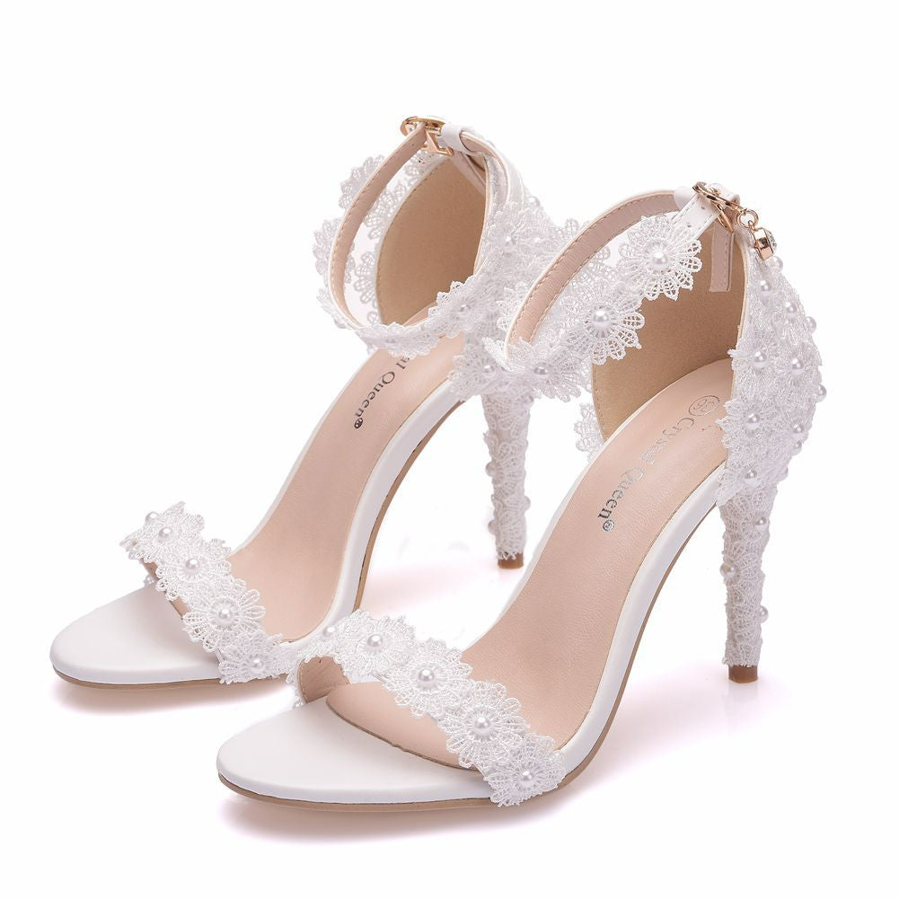 Heels & Wedges | Fancy White Silver Women Block Heel Slippers With Party  Wear Heels Chappal For Ladies | Freeup
