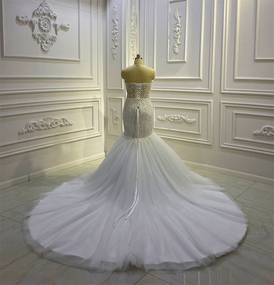 AM659 Mermaid Lace Applique Design Strapless luxury Wedding Dress