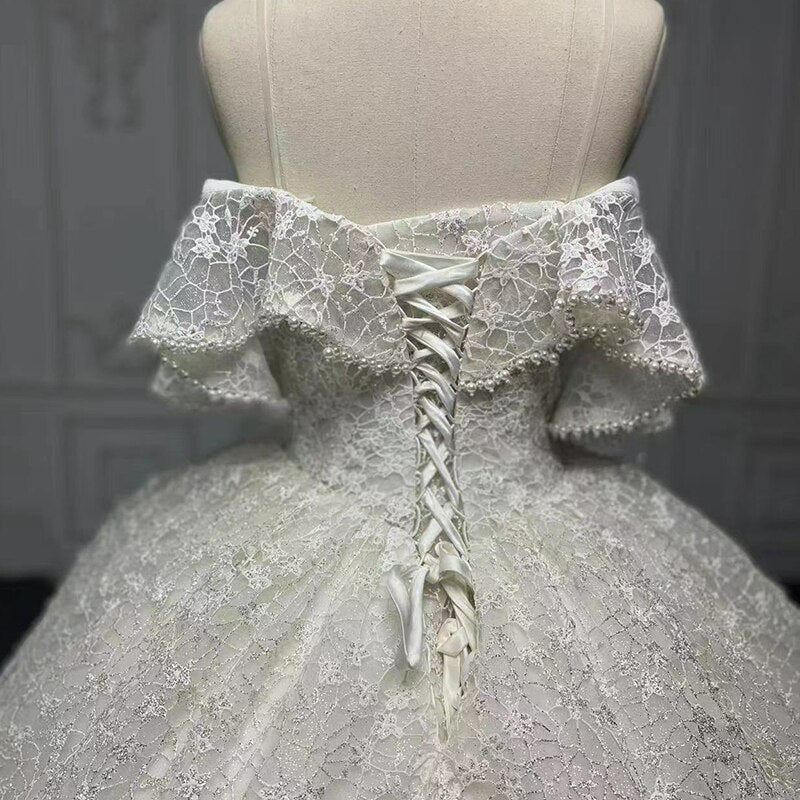 Exquisite Ball Gown Sweetheart Neckline Wedding Gown Beaded Pearls Wedding Dress  Suknia Ślubna