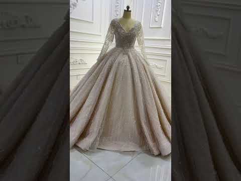 AM1173 V-neck Lace Pearl beaded ball gown long sleeve  luxury Wedding Dress