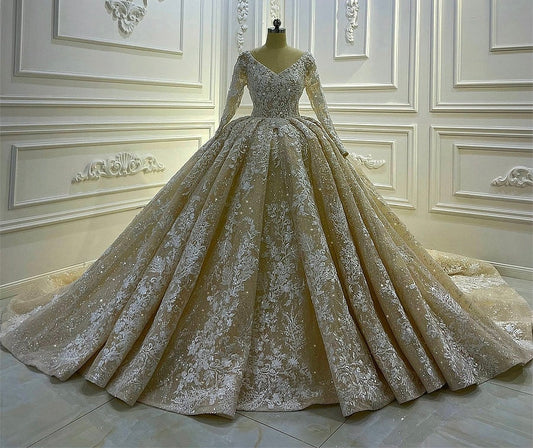 AM1070 Royal V-Neck Long Sleeve Lace Appliques Ball Gown luxury Wedding Dress
