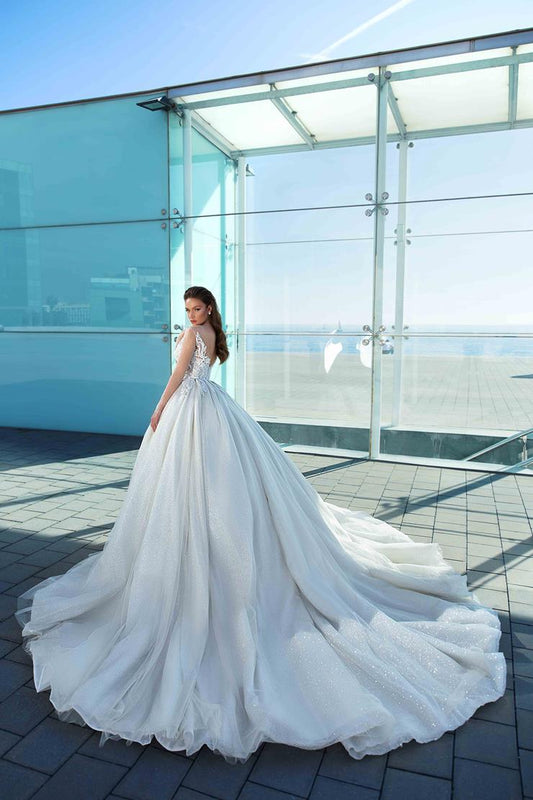 A-Line Wedding Dress Romantic Appliques Sweetheart Long Sleeve Cathedral Princess Vestido De Novia