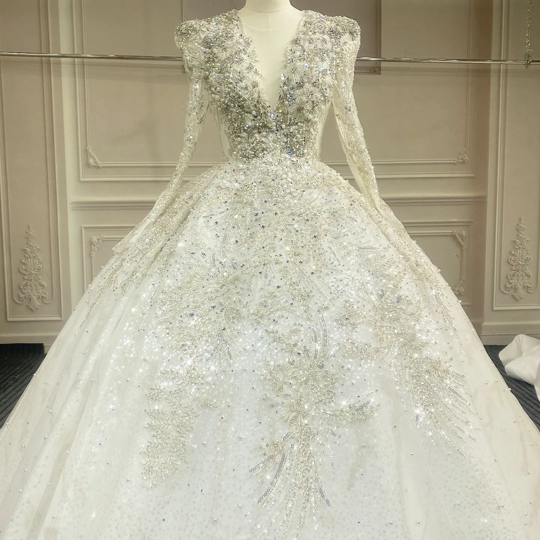 Swarovski crystal beaded shiny luxury long sleeve ball gown wedding dr –  AiSO BRiDAL