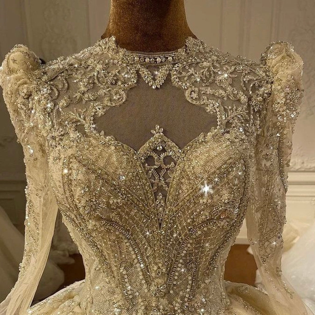 NS4213 Long sleeve shimmery luxury ball gown long royal train sweetheart wedding dress